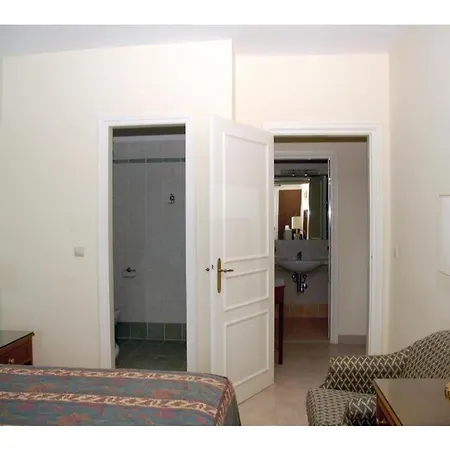 Corfu Club Family Aparthotel Danilia
