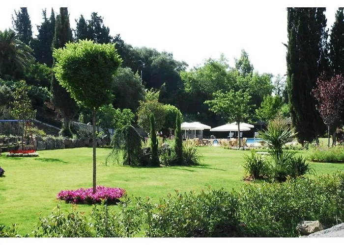 Corfu Club Family Aparthotel 3*
